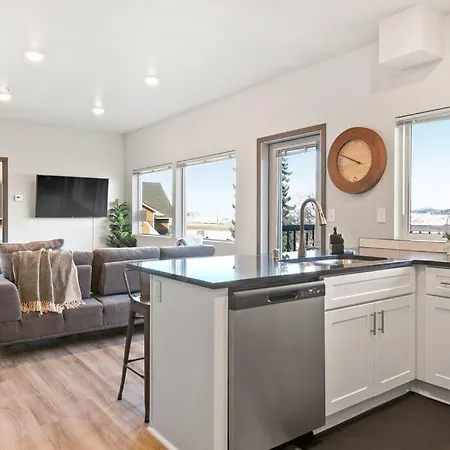 Brand New 2 Bd 2 Bth Near Dt And Perry District Appartement